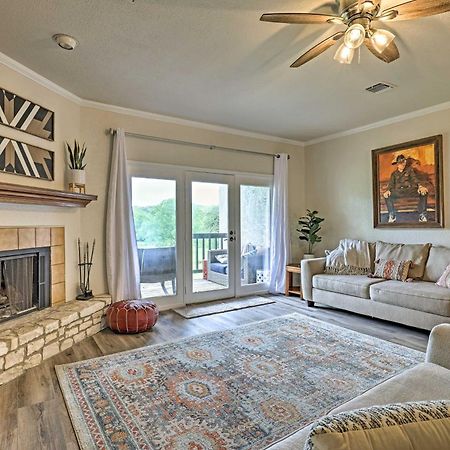 Modern Lakeside Golf Course Retreat With Deck! Canyon Lake Exteriér fotografie