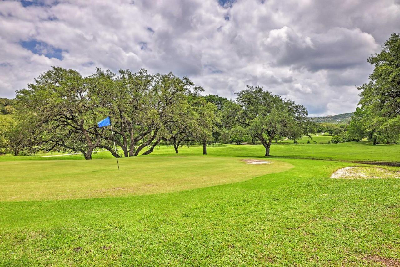 Modern Lakeside Golf Course Retreat With Deck! Canyon Lake Exteriér fotografie